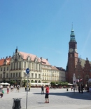 Blick auf das Rathaus vom Salzplatz („Plac Solny“)